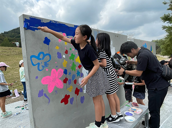 <i>Graffiti Wall</i> Workshop01