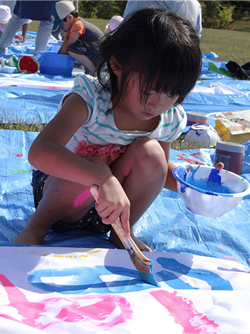 <i>Genki-nobori</i> Workshop at the Lawn Plaza of Arimafuji Park, Sanda, Hyogo