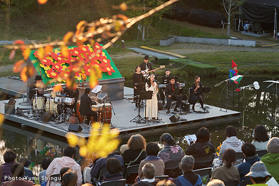 Open-air performance #8 ／ fall 2018 <i>Concert of the Wind</i>